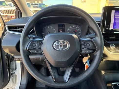 Used 2024 Toyota Corolla LE FWD image 21