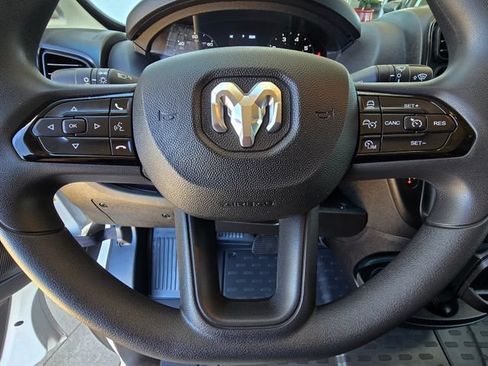 Used 2025 RAM ProMaster 2500 w/ Safety Group FWD image 13