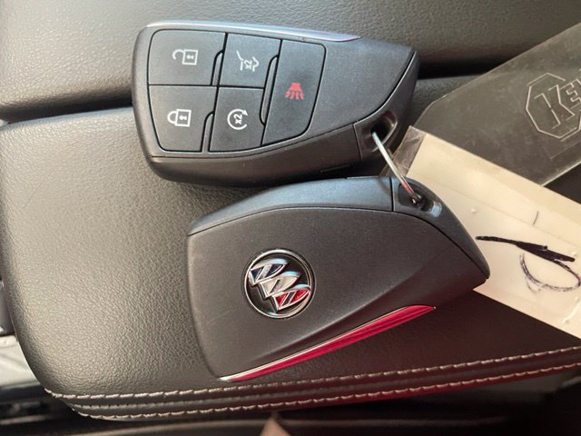 Used 2023 Buick Envision Essence AWD/4WD image 30