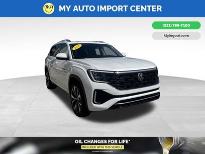 Used 2025 Volkswagen Atlas SEL Premium R-Line