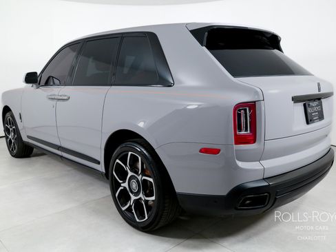 Certified 2024 Rolls-Royce Cullinan Black Badge image 8