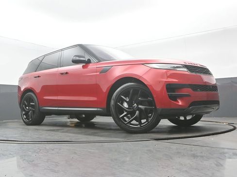 Used 2023 Land Rover Range Rover Sport SE AWD/4WD image 29