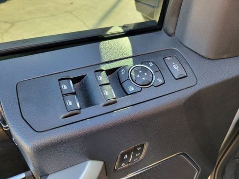 Used 2022 Ford F350 Lariat w/ Lariat Ultimate Package image 15