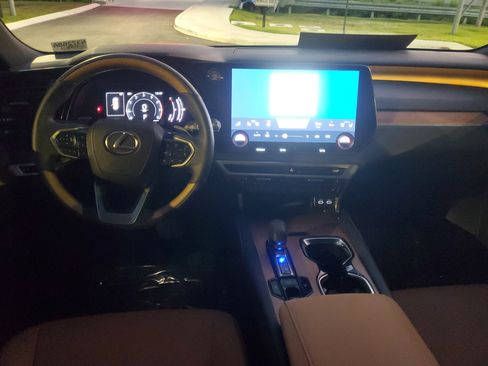 Used 2023 Lexus RX 350 FWD image 10