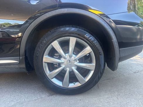 Used 2017 INFINITI QX50 AWD image 16