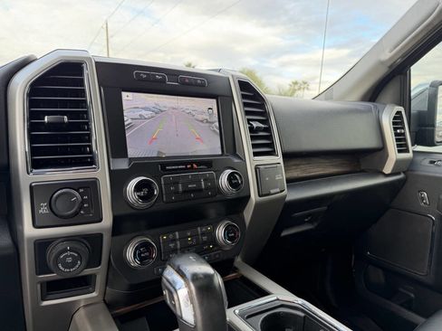 Used 2019 Ford F150 Lariat w/ Equipment Group 502A Luxury image 18