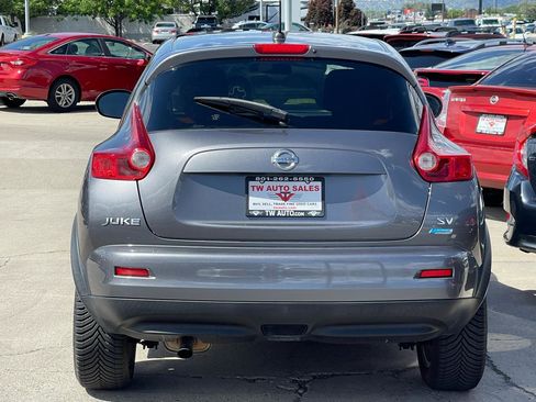 Used 2012 Nissan Juke SV FWD image 6