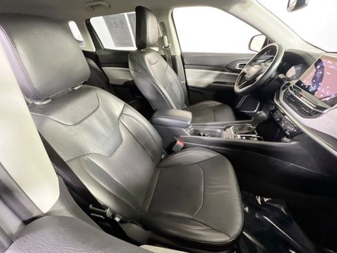 Used 2022 Jeep Compass Latitude AWD/4WD image 25