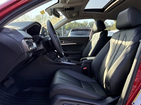 New 2025 Acura Integra image 11