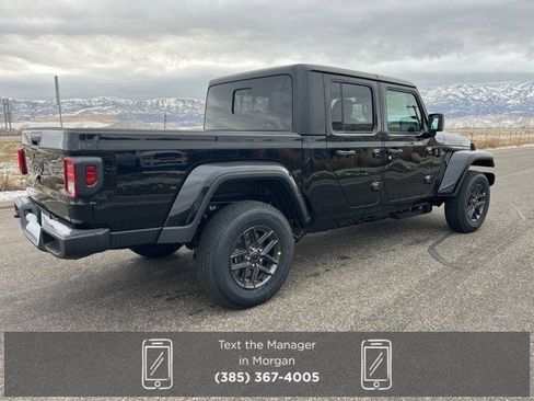 New 2026 Jeep Gladiator Sport image 3