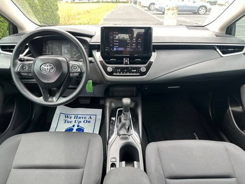 Certified 2025 Toyota Corolla LE FWD image 25