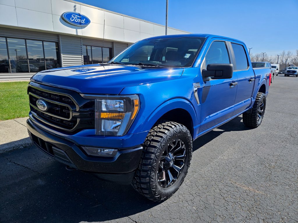 Used 2023 Ford F150 XLT AWD/4WD image 2
