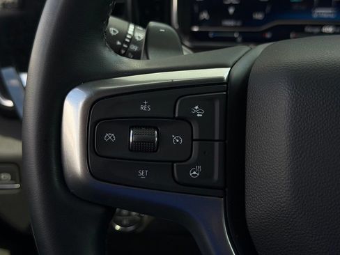 Used 2024 Chevrolet Silverado 1500 LT Trail Boss w/ Convenience Package II AWD/4WD image 16
