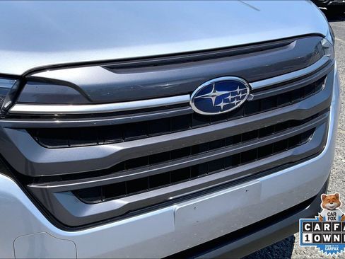 Certified 2025 Subaru Forester Premium AWD/4WD image 30