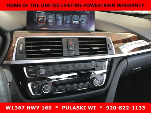 Used 2017 BMW 330i xDrive Sedan AWD/4WD image 11