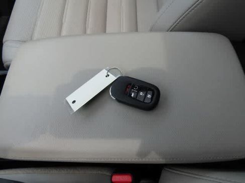 Certified 2024 Honda CR-V EX-L image 26