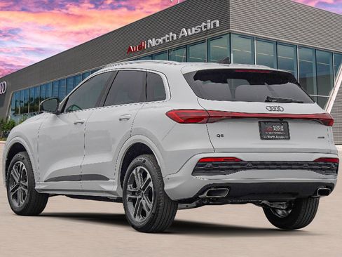 New 2025 Audi Q5 Premium Plus image 5