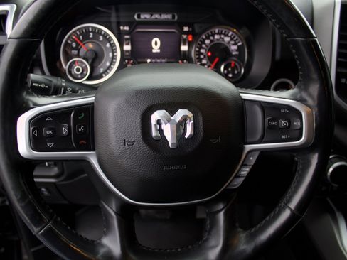 Used 2020 RAM 1500 Big Horn image 15