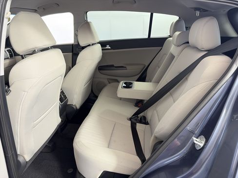 Used 2020 Kia Sportage LX AWD/4WD image 7