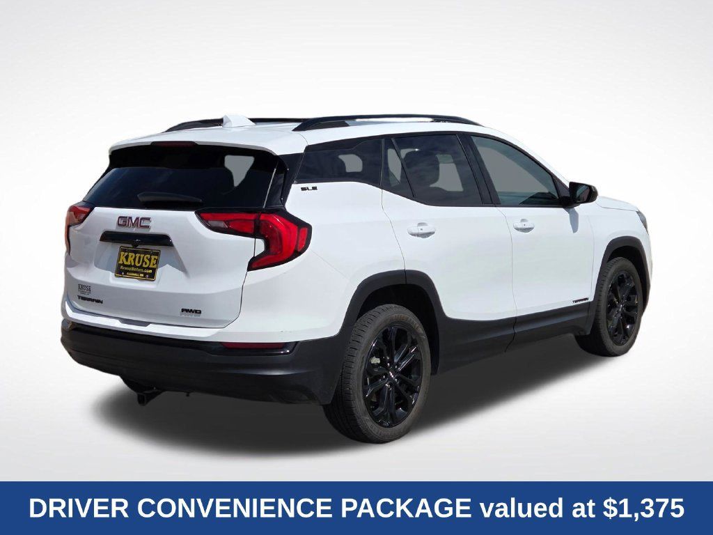 Used 2020 GMC Terrain SLE w/ Driver Convenience Package AWD/4WD image 3