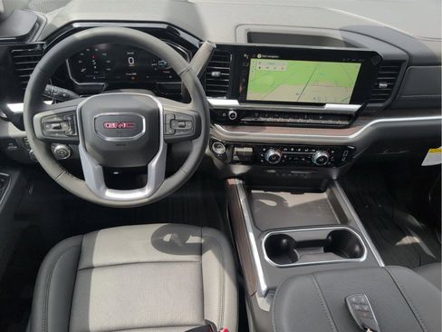 New 2026 GMC Sierra 3500 SLT w/ SLT Premium Package AWD/4WD image 11