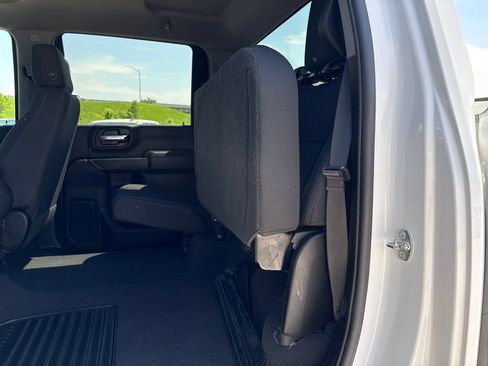 Used 2022 Chevrolet Silverado 2500 Custom AWD/4WD image 51