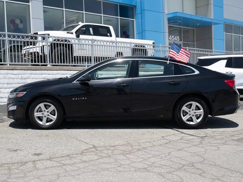 Used 2023 Chevrolet Malibu LT FWD image 8