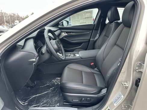 New 2026 MAZDA MAZDA3 Hatchback w/Premium Plus Pkg AWD/4WD image 26