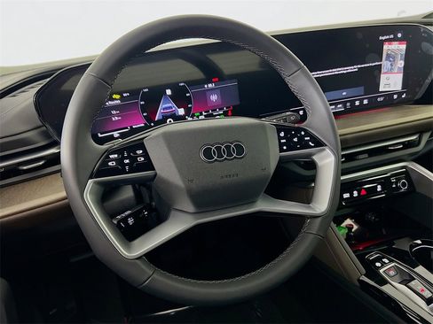 New 2025 Audi Q5 Premium Plus image 11