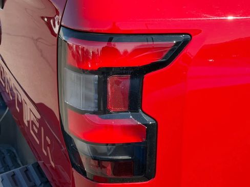 Certified 2025 Nissan Frontier SV image 9