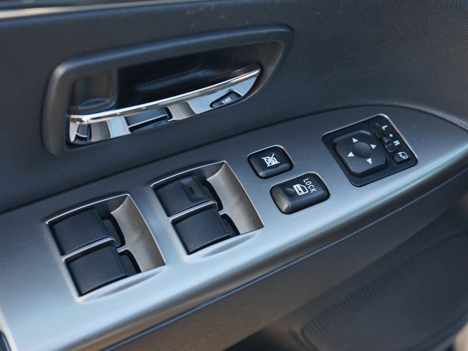 Used 2026 Mitsubishi Outlander Sport SE AWD/4WD image 20