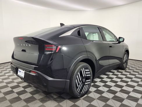 New 2026 Nissan Leaf SV+ w/ Floor Mat Package (SV+) image 5