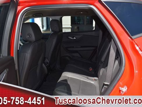 Used 2024 Chevrolet Blazer LT FWD image 21
