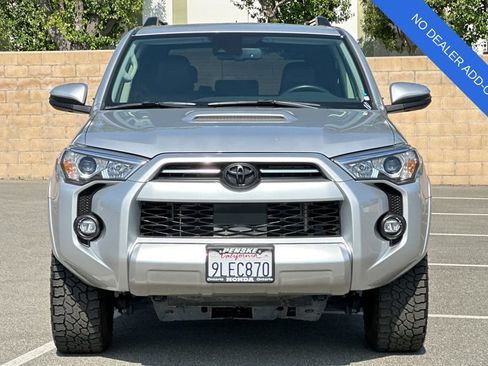 Used 2024 Toyota 4Runner TRD Off-Road Premium w/ Moonroof Package AWD/4WD image 9