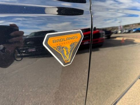 New 2025 Ford Bronco Badlands image 11