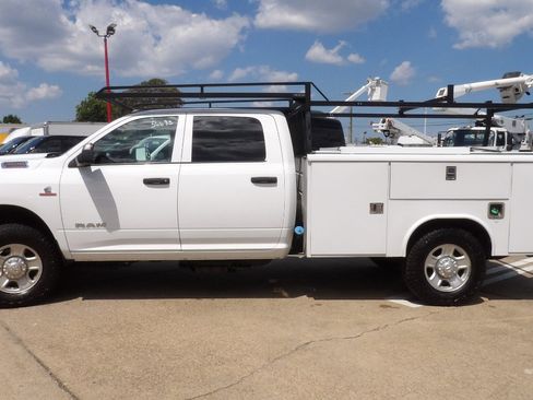 Used 2022 RAM 3500 Tradesman AWD/4WD image 5