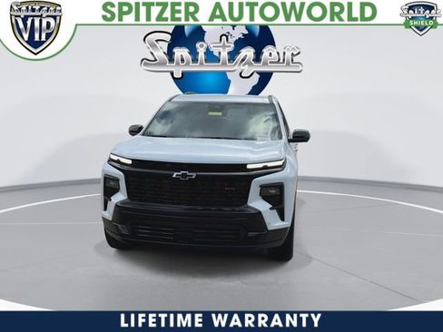 New 2026 Chevrolet Traverse RS image 3