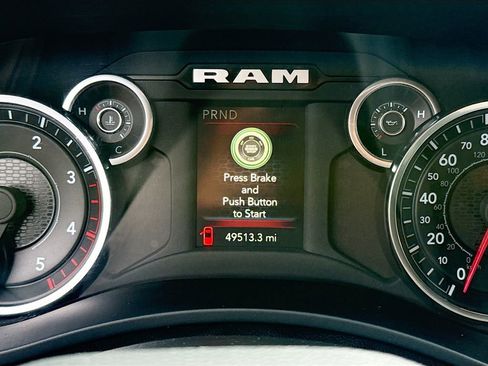 Used 2024 RAM 3500 Big Horn AWD/4WD image 13