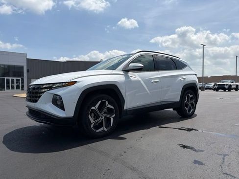 Used 2022 Hyundai Tucson Limited w/ Cargo Package AWD/4WD image 3