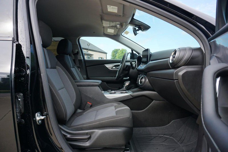 Used 2024 Chevrolet Blazer LT w/ LPO, Floor Liner Package FWD image 27