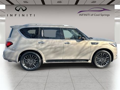 Certified 2024 INFINITI QX80 Sensory image 8