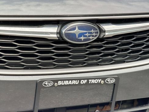 Used 2018 Subaru Impreza 2.0i Premium AWD/4WD image 12