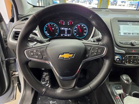 Used 2018 Chevrolet Equinox LT AWD/4WD image 29