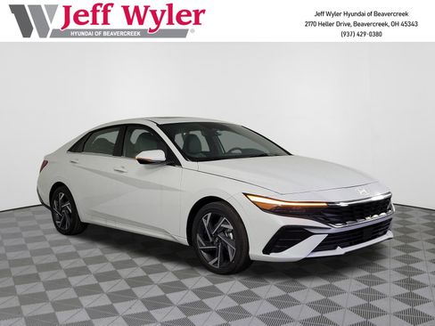 New 2025 Hyundai Elantra Limited image 1