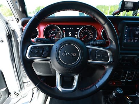 Used 2020 Jeep Wrangler Unlimited Rubicon AWD/4WD image 11