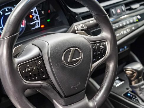 Used 2024 Lexus ES 350 w/ Premium Package FWD image 21