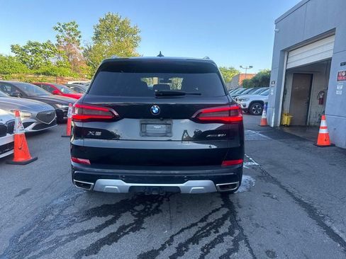 Used 2020 BMW X5 xDrive50i w/ Premium Package AWD/4WD image 5