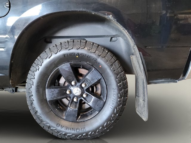 Used 2015 RAM 1500 Classic SLT AWD/4WD image 40