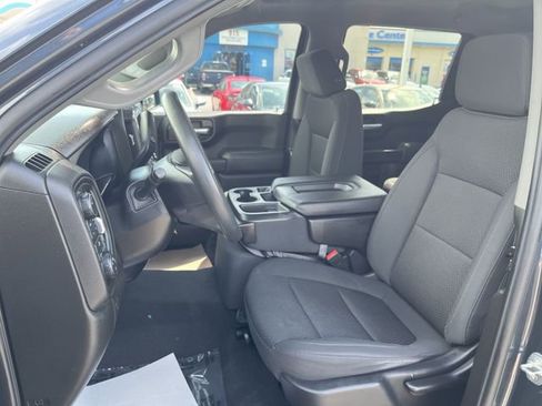 Used 2021 Chevrolet Silverado 1500 Custom Trail Boss w/ LPO, Dark Essentials Package AWD/4WD image 15
