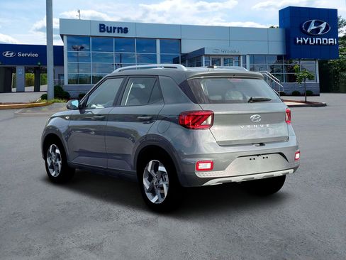 New 2026 Hyundai Venue SEL image 5